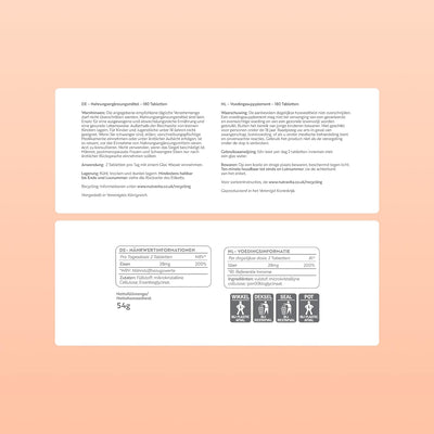 Front and back packaging of a veterinary supplement product, displayed on a solid peach background. The top card shows the German product information and active ingredients, while the bottom card displays the reverse side with dosage instructions, storage, and animal group icons.